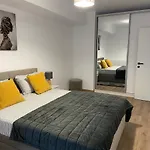 Mirage Mamaia